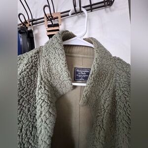 Abercrombie and Fitch Sherpa